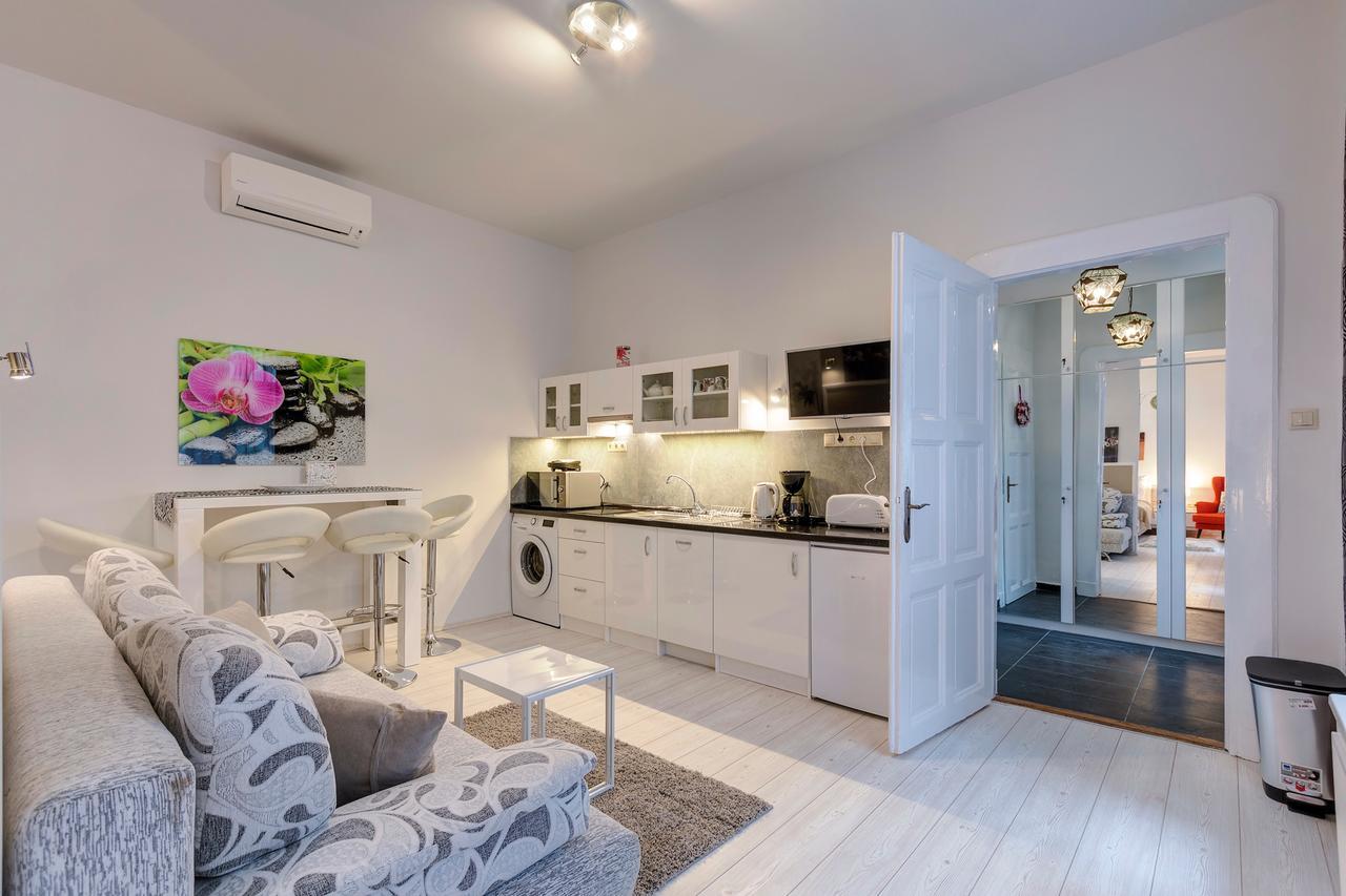 Sweet Dreams At King Street Gold Apartment Budapest Exterior photo