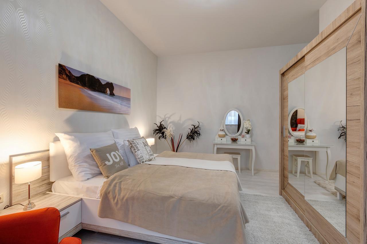 Sweet Dreams At King Street Gold Apartment Budapest Exterior photo